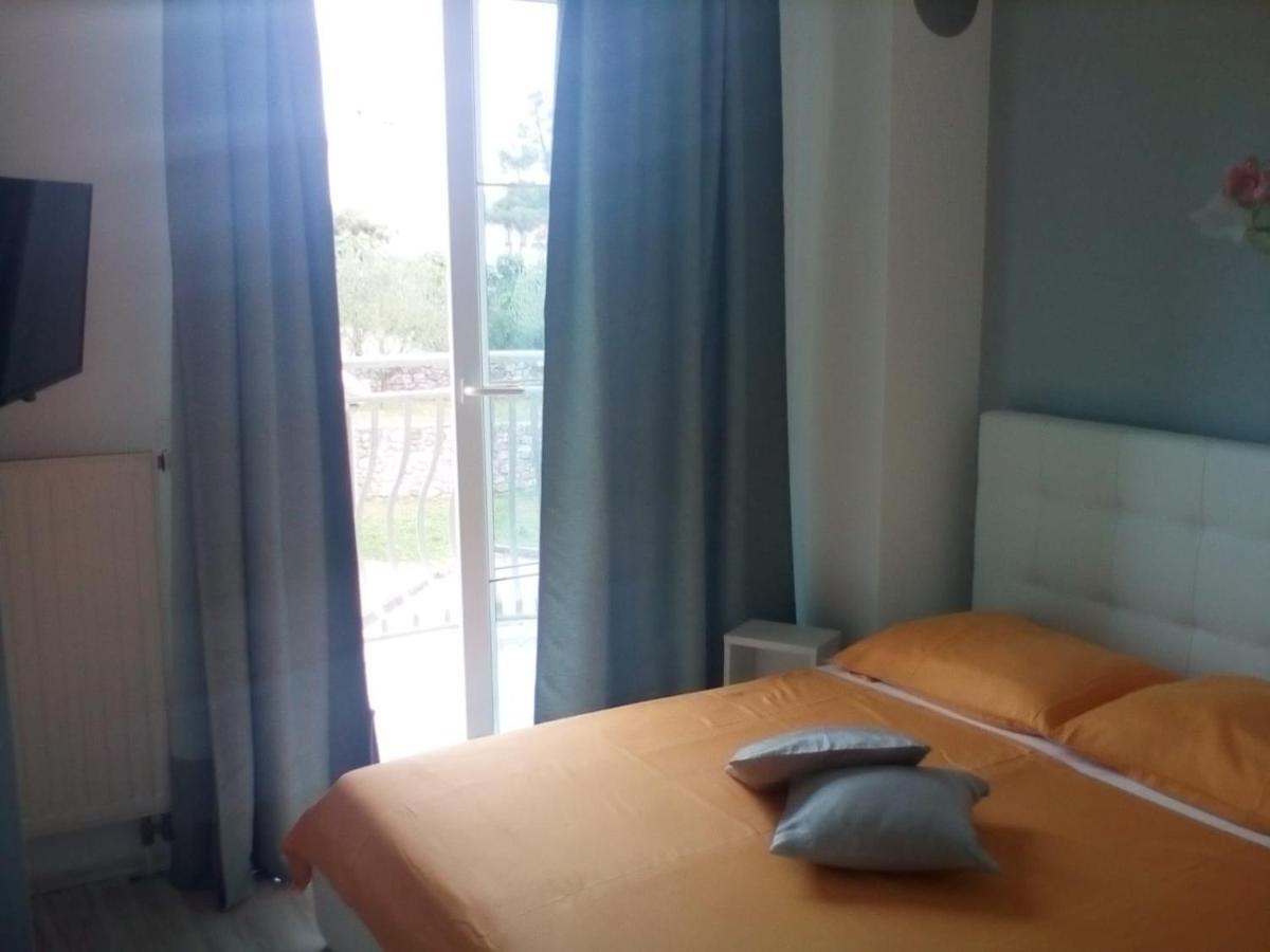 Ana Rooms Krk Town Eksteriør bilde
