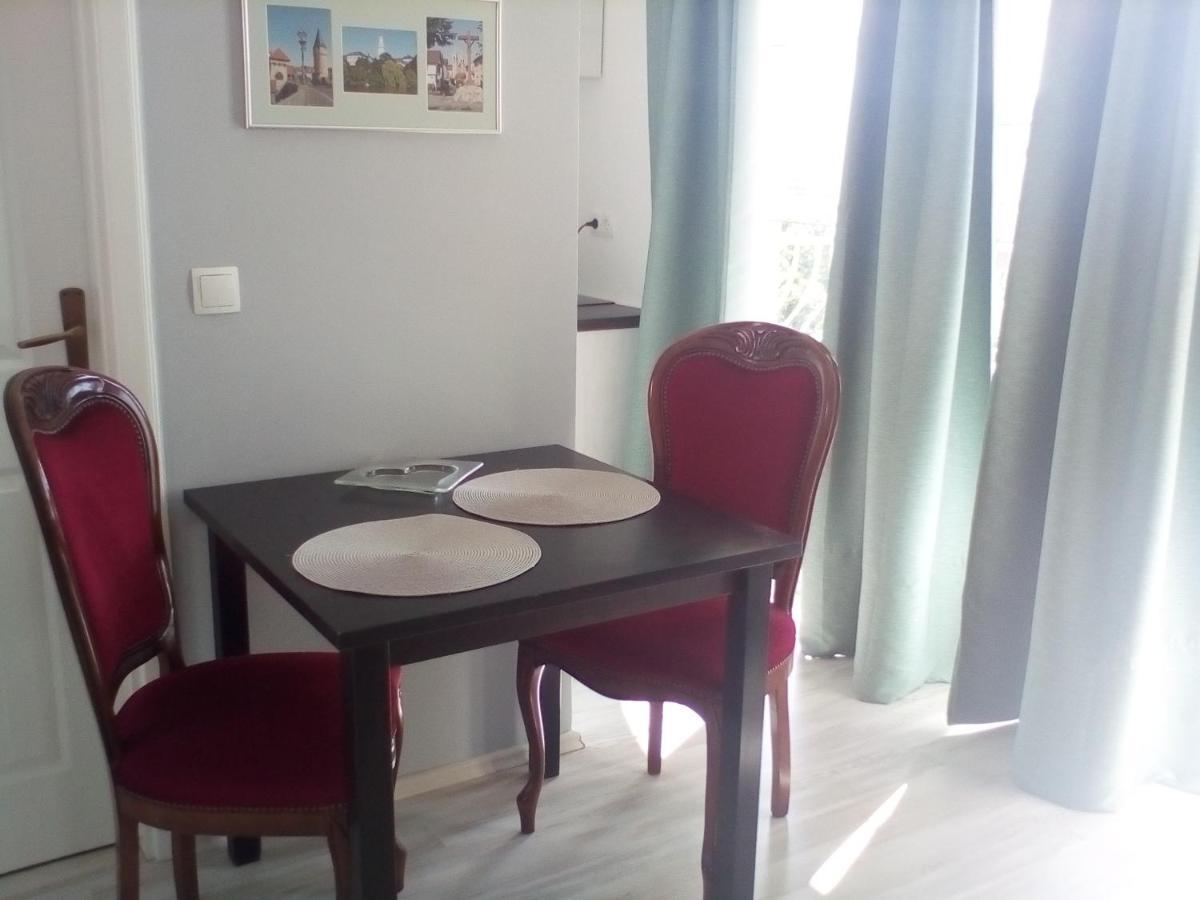 Ana Rooms Krk Town Eksteriør bilde