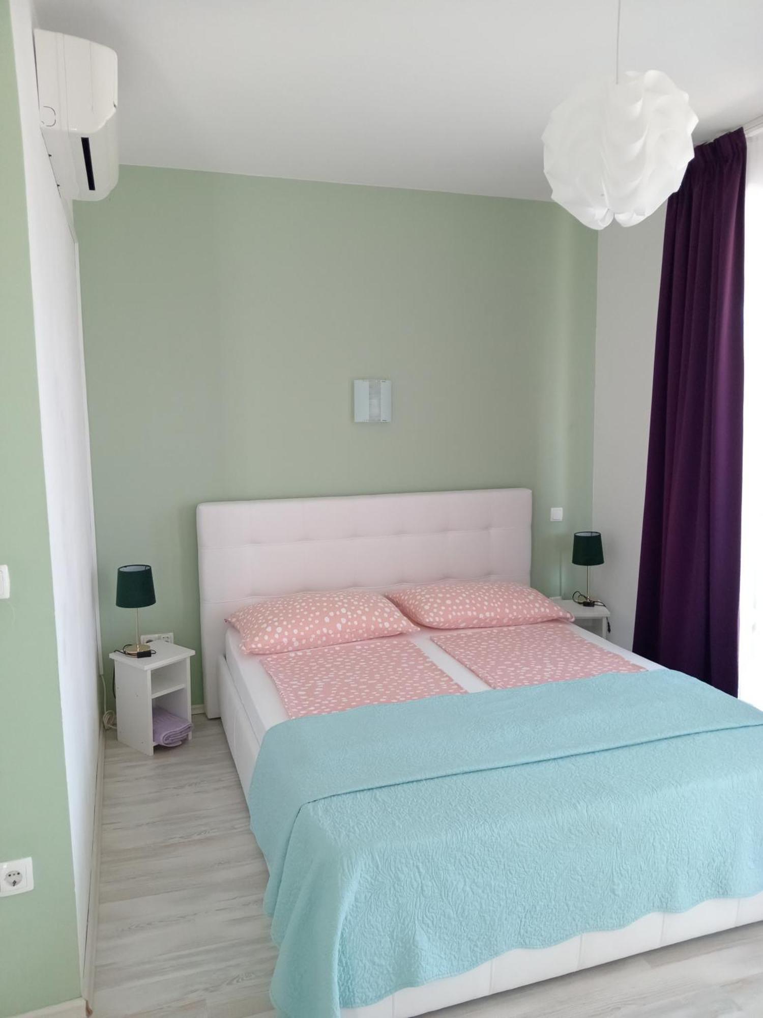 Ana Rooms Krk Town Eksteriør bilde